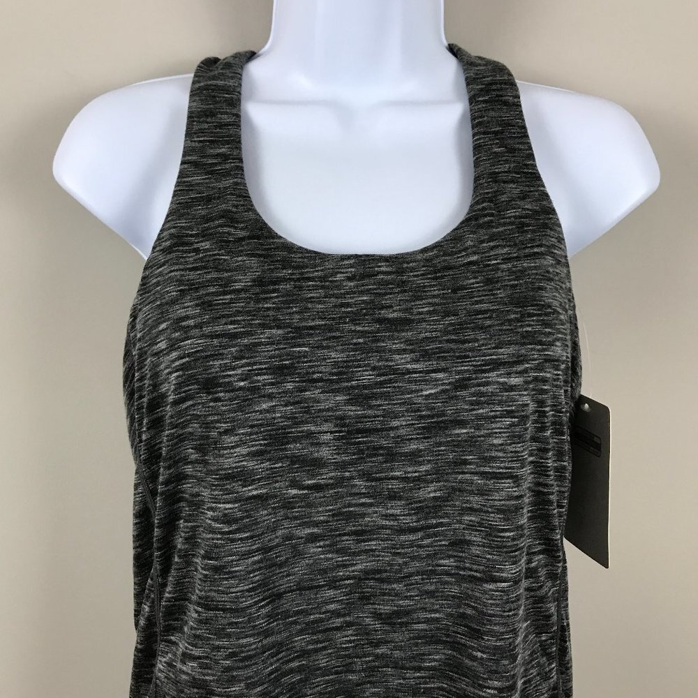 QUEENIE KE Yoga Bra/top Sz M, NWT